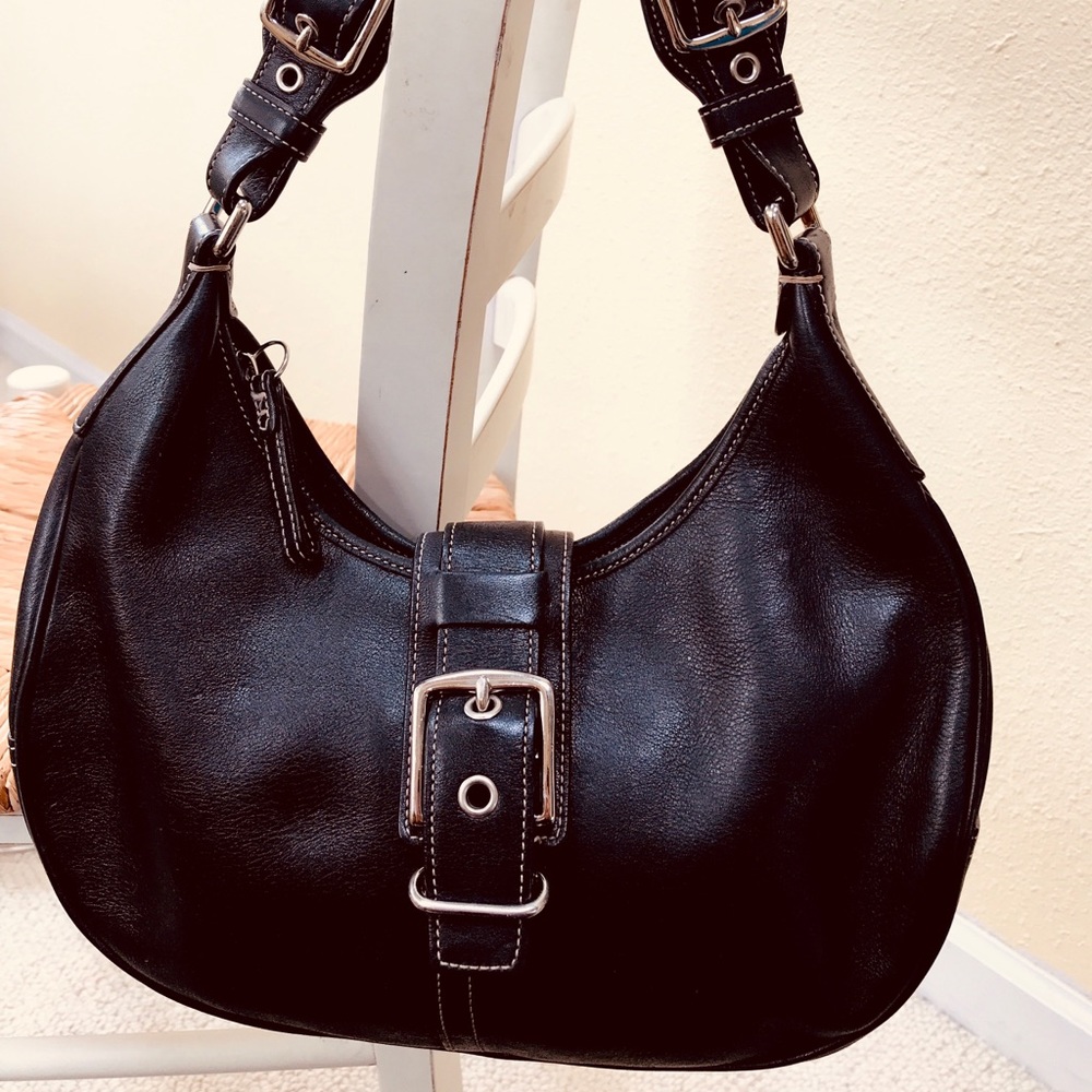 COACH HOBO BLACK LEATHER BAG